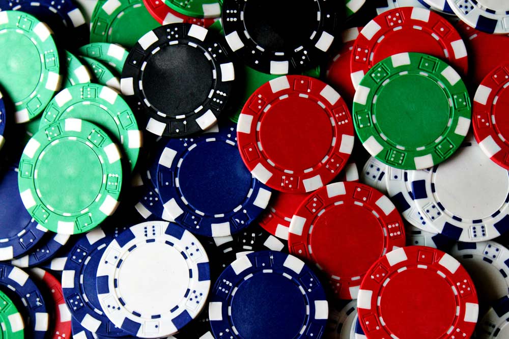 Como Jogar Poker: Guia de Apostas
