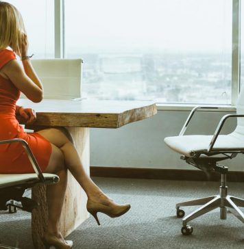 How To Invest In Blockchain: 4 Options How To Invest In Blockchain