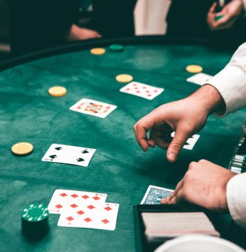 11 Blackjack Mistakes To Avoid At All Costs Blackjack Mistakes