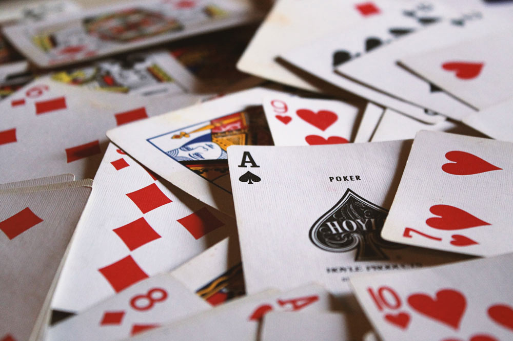How To Bluff In Poker