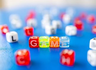 8 NFT Games to Play & Earn In 2022 nft games