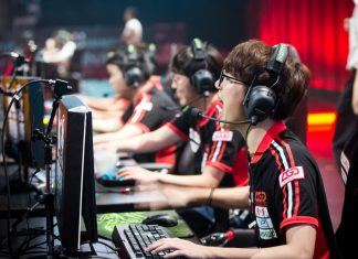 Top eSports Teams To Bet On Top eSports team playing esports