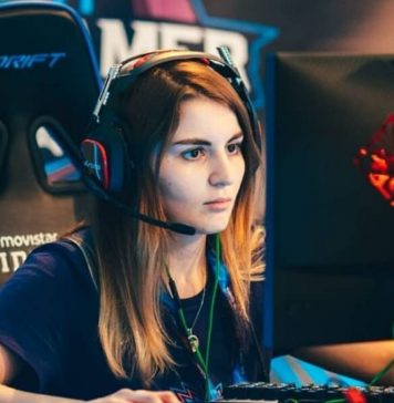 Top 10 Female Gamers In Esports Female Gamers In Esports