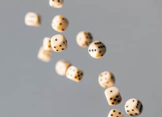 Como Jogar Dados? Como Jogar Dados?