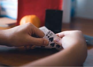 블랙잭 게임 시작 전, 반드시 알아야 할 규칙 및 방법 블랙잭 더블다운